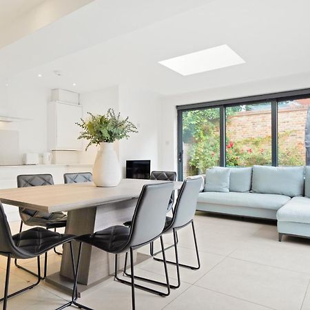 The Wimbledon Hideaway - Glamorous 3Bdr House With Garden لندن المظهر الخارجي الصورة