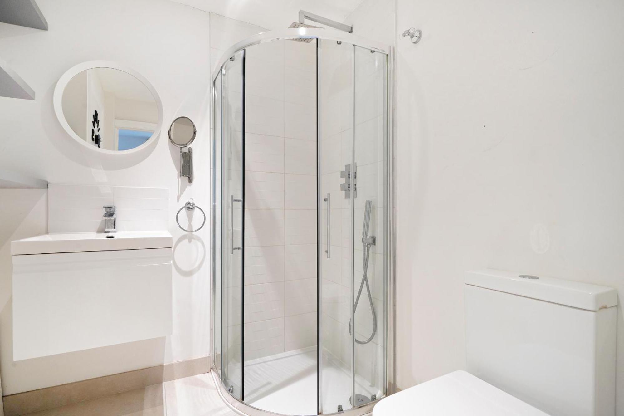 The Wimbledon Hideaway - Glamorous 3Bdr House With Garden لندن المظهر الخارجي الصورة