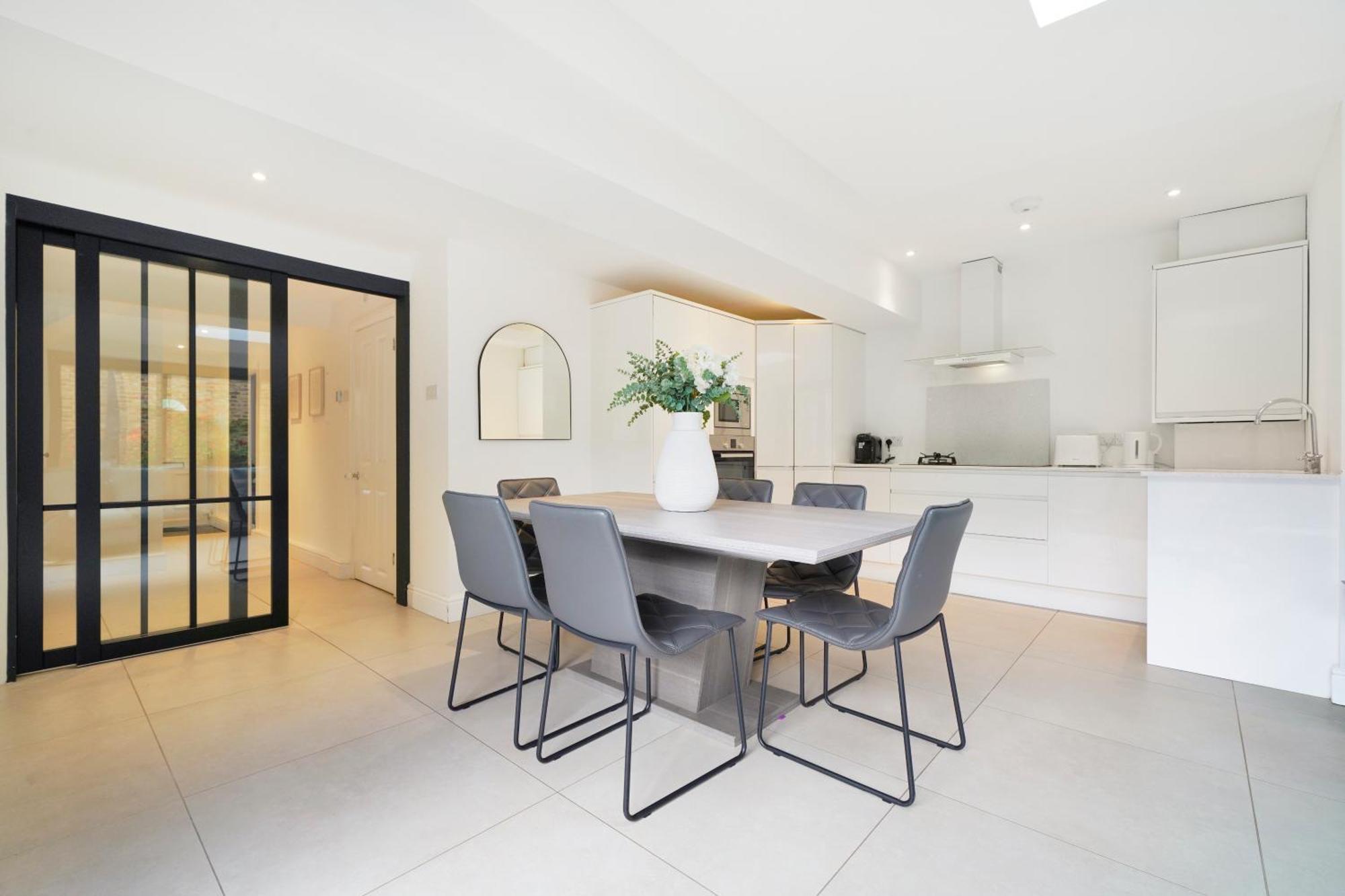The Wimbledon Hideaway - Glamorous 3Bdr House With Garden لندن المظهر الخارجي الصورة